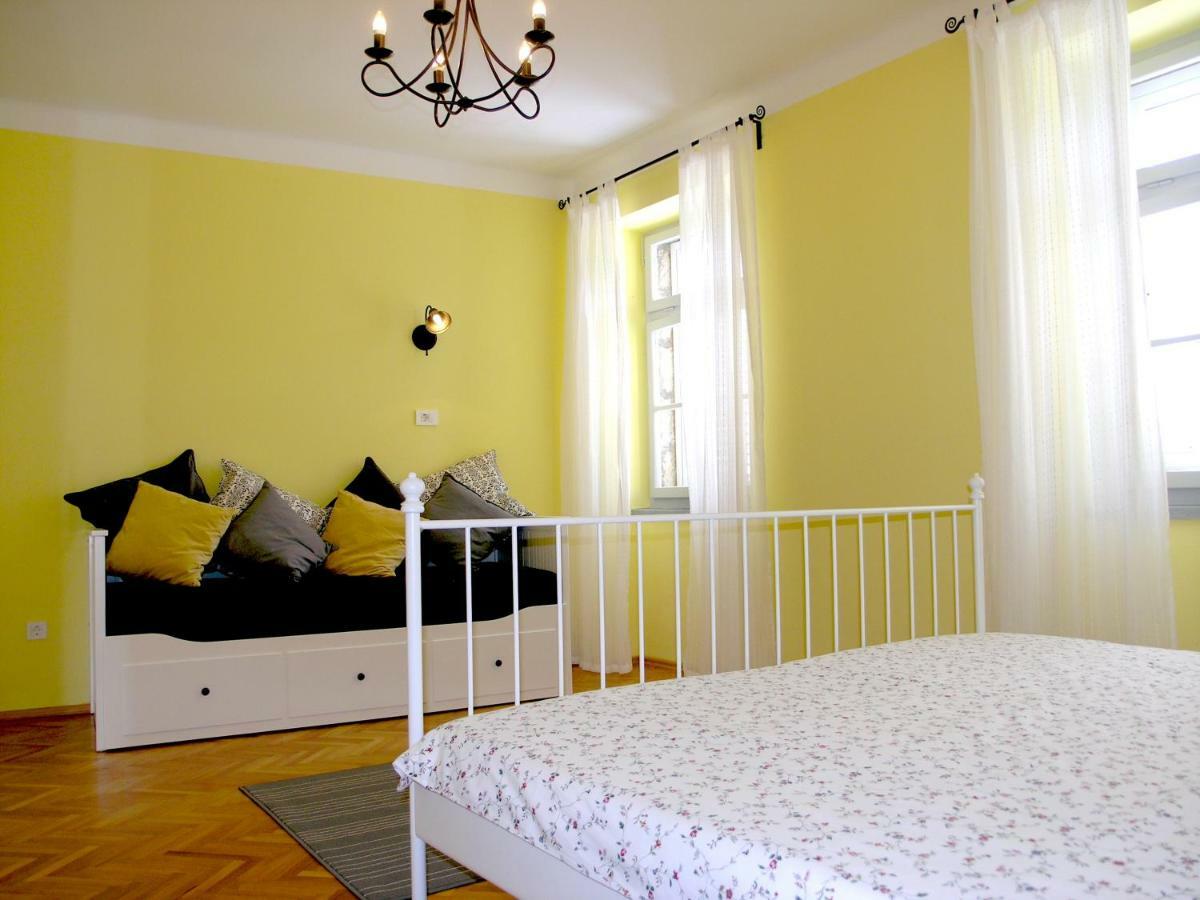 Holiday Home Lija Center Rab Town Ngoại thất bức ảnh