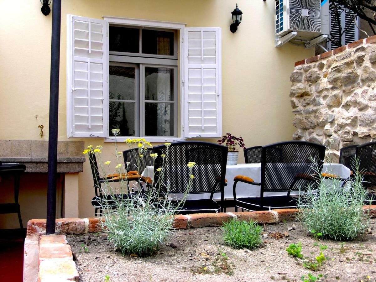 Holiday Home Lija Center Rab Town Ngoại thất bức ảnh