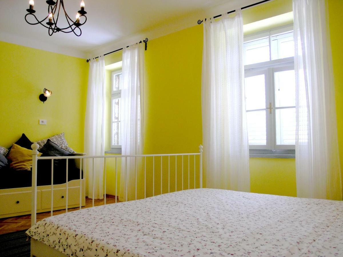 Holiday Home Lija Center Rab Town Ngoại thất bức ảnh